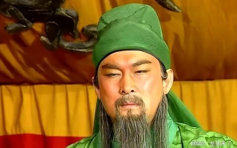 三国历史故事大全400字（极简三国史极简）