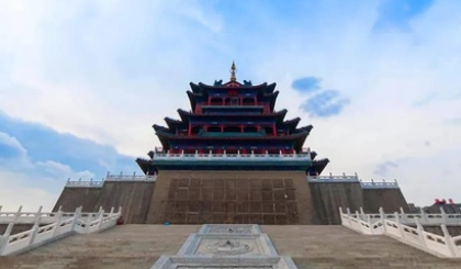 影响秦汉帝国扩张的因素有哪些？突破口又在何处？
