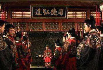 古代读书人的最终目的是做官，为何古人那么热衷于做官？