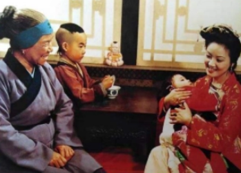 巧姐最后被卖了吗？为什么贾琏不管？