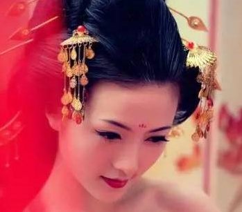 万贵妃最后是什么结局？死因是什么？