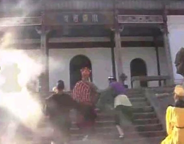 西游记中，唐僧明知小雷音寺有问题为何还要进去？