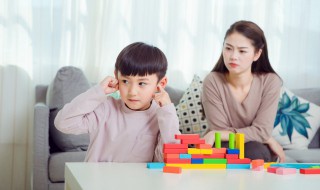长期在争吵中长大的孩子性格 孩子长期在争吵中会怎样