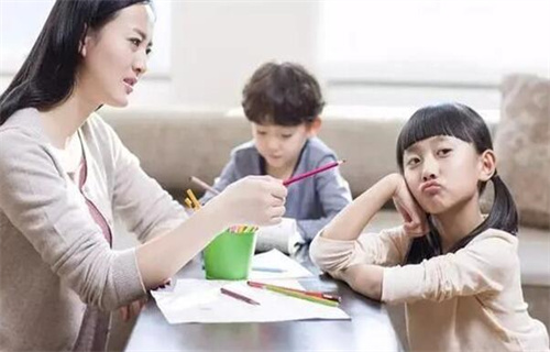 怎么避免熊孩子过年串门? 避免熊孩子串门的小技巧